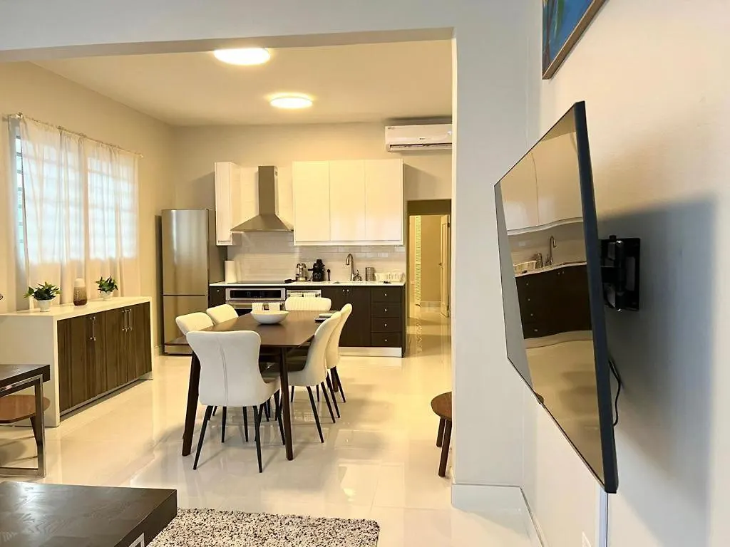 Lägenhet Luxurious Beachside 3-Br Apt San Juan Puerto Rico