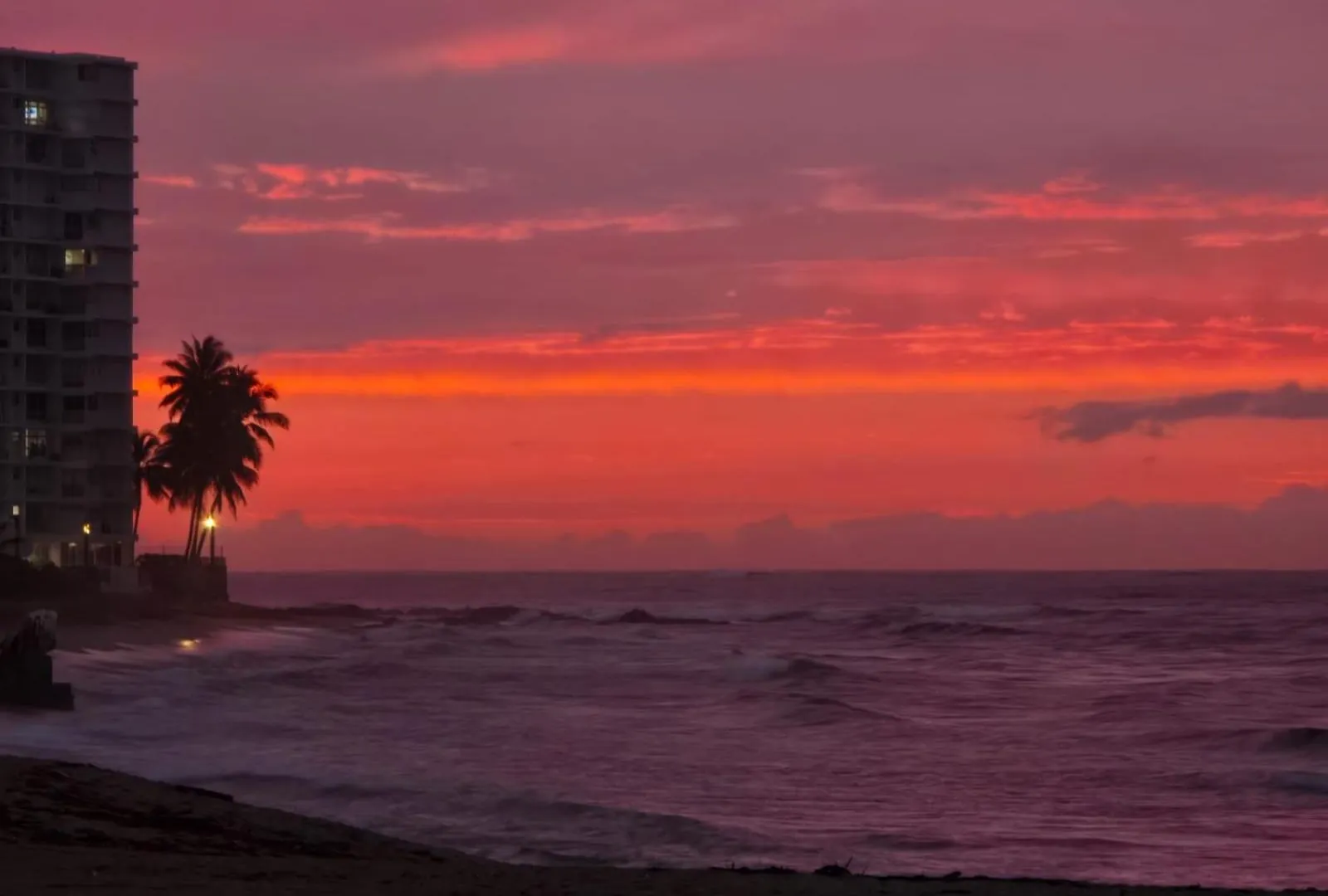 Lägenhet Luxurious Beachside 3-Br Apt San Juan